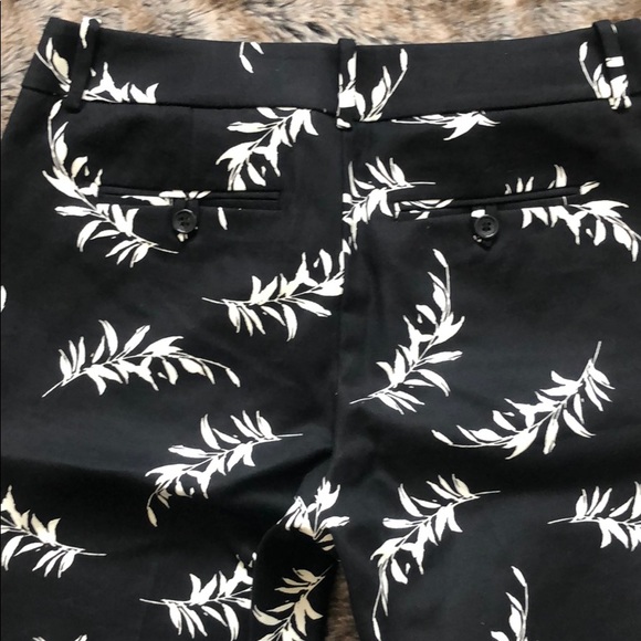 Woman ankle high trouser - Picture 5 of 5